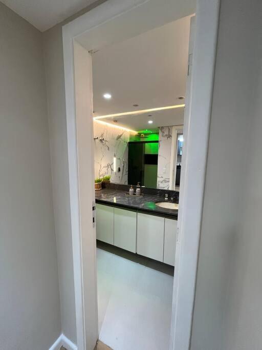 Lindo Apartamento Para Familia Ondina Apart Hotel Salvador Ngoại thất bức ảnh