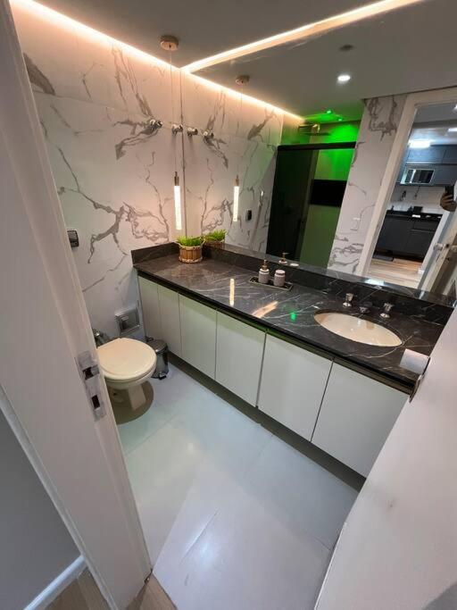 Lindo Apartamento Para Familia Ondina Apart Hotel Salvador Ngoại thất bức ảnh